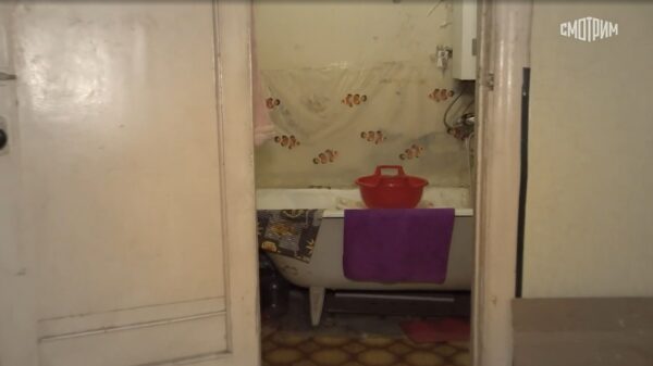 Ванная комната у сестер Шмелевых,