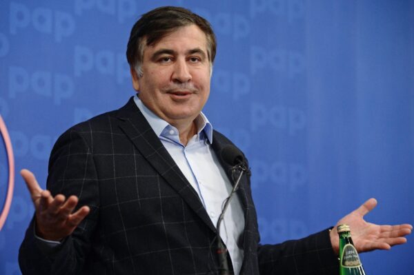 Так Саакашвили выглядел до того, как попасть в тюрьму