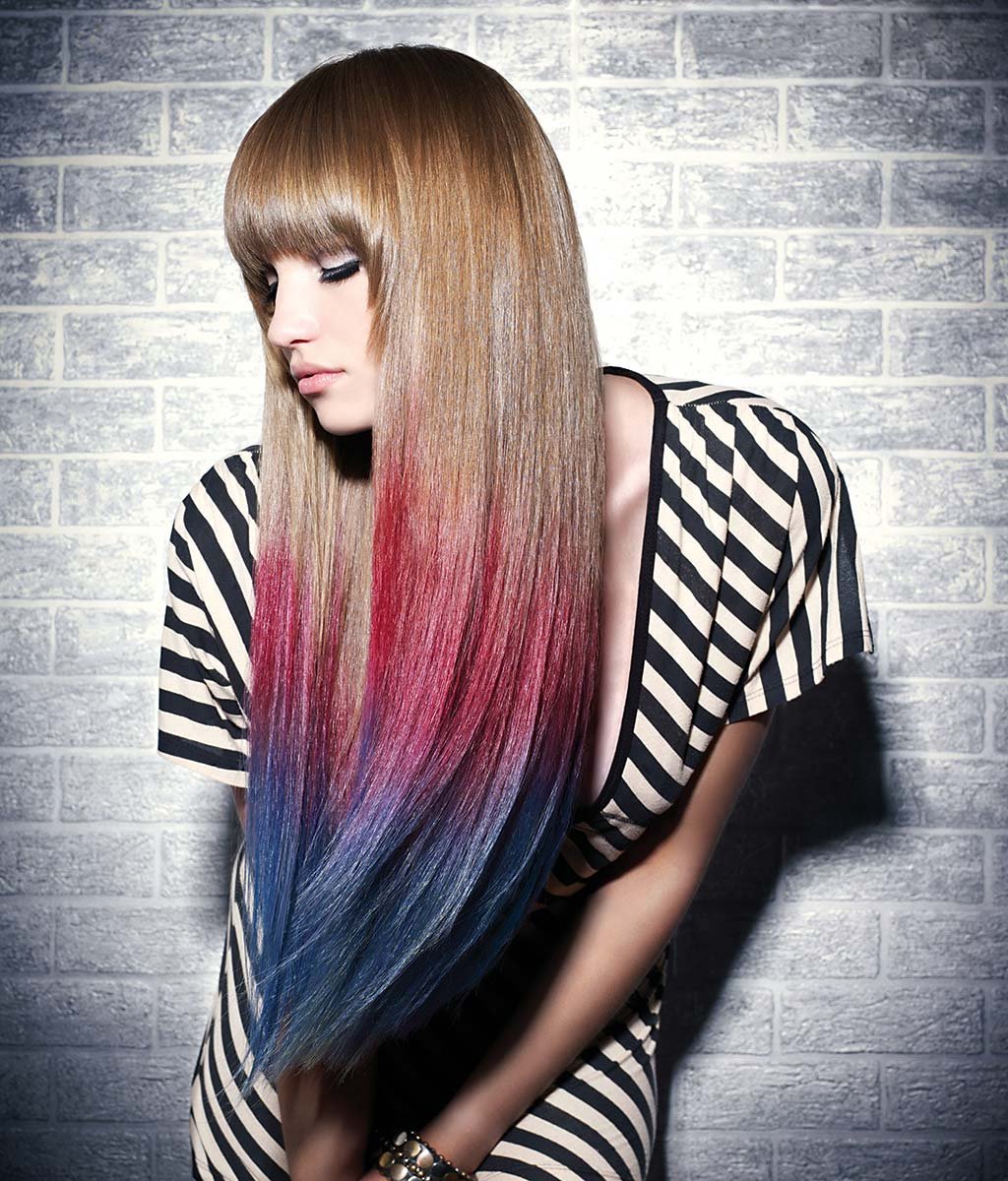 Окрашивание с цветными прядями на длинные волосы