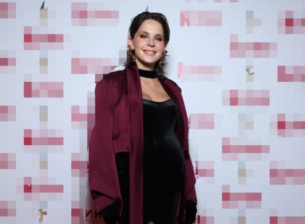 "Я начала рыдать", - беременная жена режиссера Сарика Андреасяна Лиза Моряк призналась, что вскоре может ослепнуть