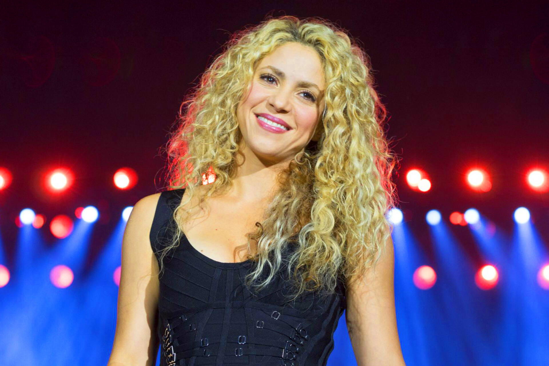 Shakira 2003