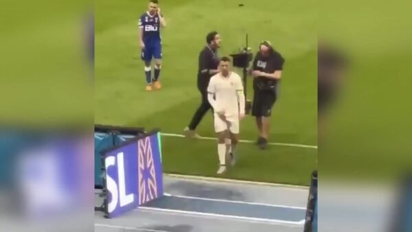 Непристойный жест Криштиану Роналду на футбольном поле может обернуться для него судом и депортацией из Саудовской Аравии