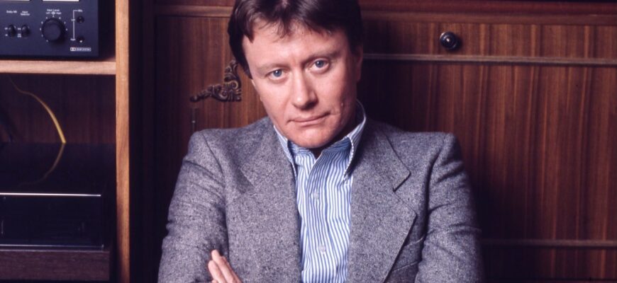 Андрей Миронов