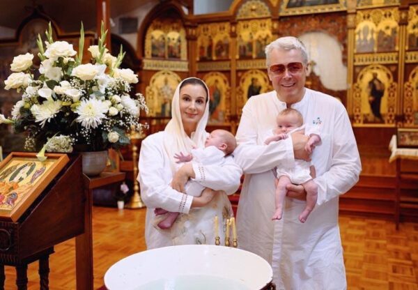 Екатерина и Александр Стриженовы с внуками