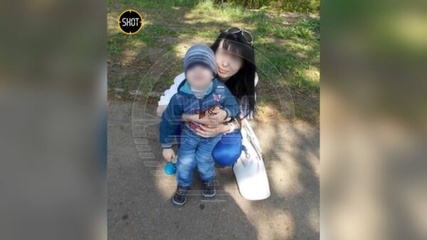 В Пскове мать расправилась со своими детьми, заморив их голодом - троих уже нет в живых, выжила только девочка
