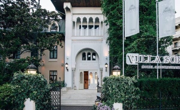Подобно Зеленскому: отель Софии Ротару в Ялте может быть национализирован и выставлен на аукцион 