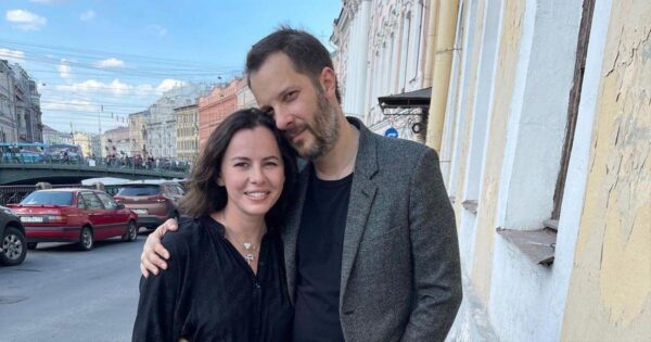 Оксана Лаврентьева объявила о разводе с Александром Цыпкиным после пяти лет брака