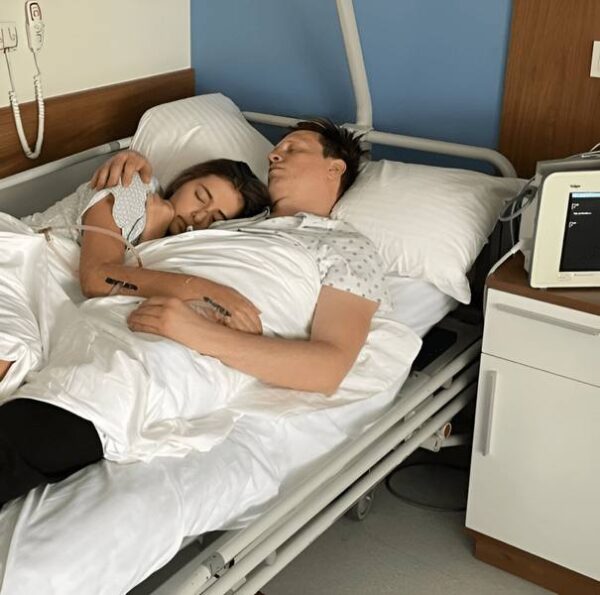 Екатерина Тышкевич с мужем в больнице