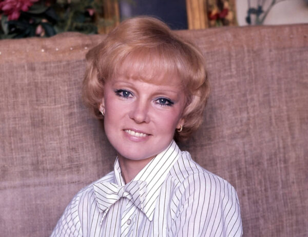 «Это для заграничной копии!»: как 75-летняя Гурченко пережила 6 мужей и 3 перелома правой ноги