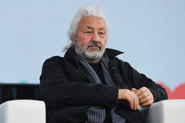 Стас Намин стал гражданином Армении