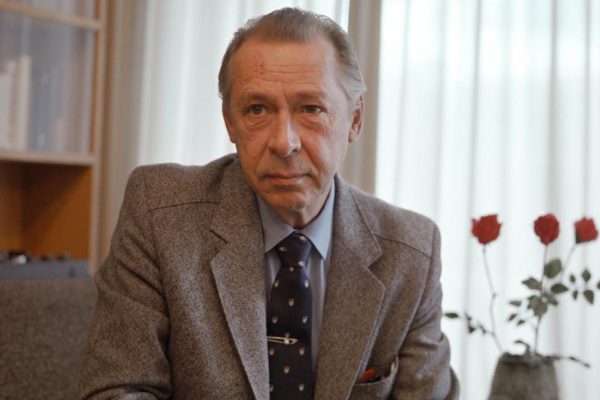 «Сколько лет отца уже нет, а он прав во всем»: дочь Олега Ефремова сделала откровенное заявление