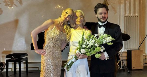Анастасия Волочкова оправдала дочь, которая не пошла в ЗАГС