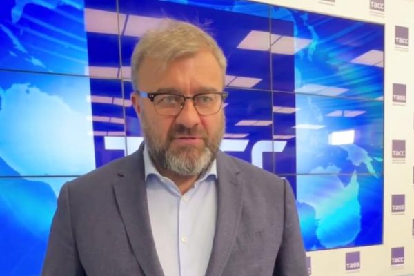 "Он ещё нас порадует", - Михаил Ефремов возвращается на сцену в театре Никиты Михалкова