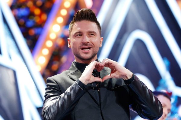 Сергей Лазарев показал "вакханалию" на концерте - зрители возмущены