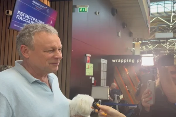 Сергей Жигунов в числе первых открыл авиасообщение с Геленджиком после трех лет перерыва