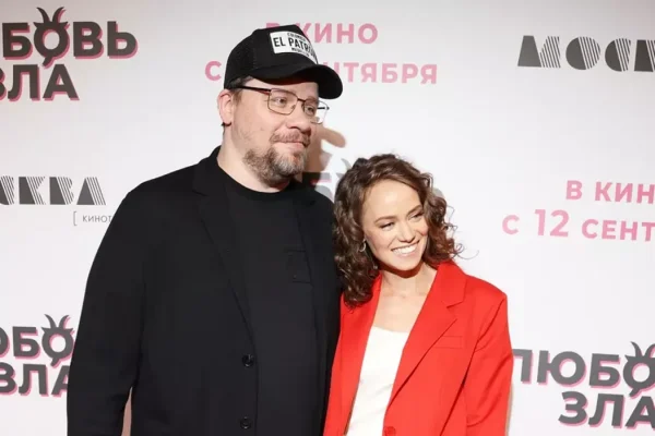 Екатерина Ковальчук намекнула на беременность, скрывшись в деревне