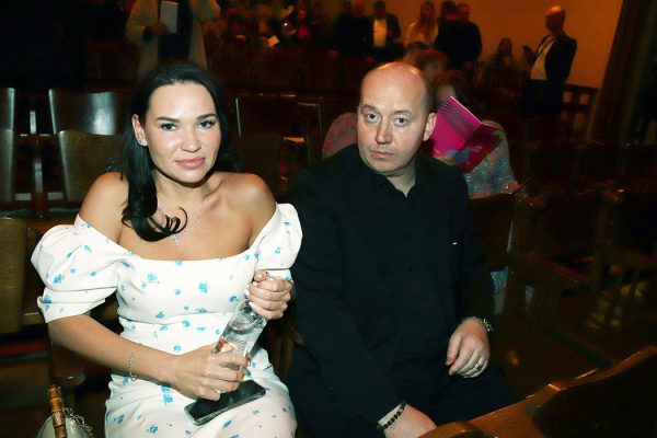 Сергей Бурунов подтвердил роман и объяснил, почему не спешит в ЗАГС