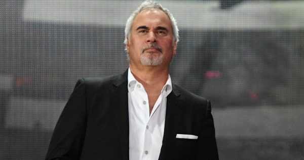 Валерий Меладзе зажег с двумя фанатками в Батуми