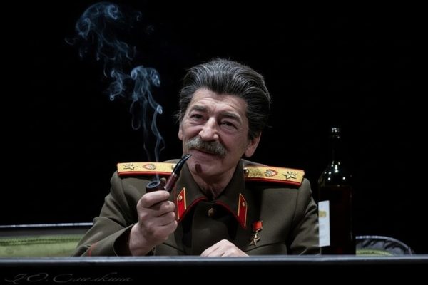 После тяжелой травмы Михаил Боярский вернулся на сцену