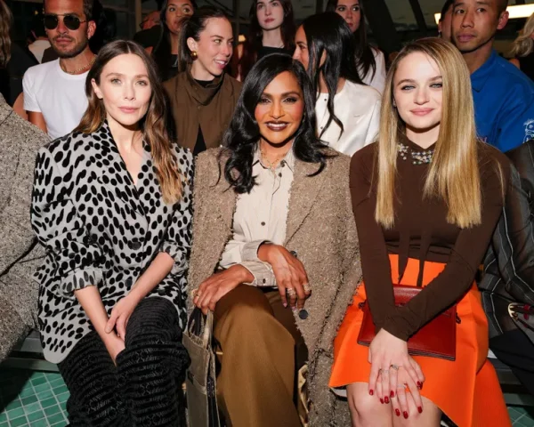 Tory Burch весна-лето 2025: спортшик в первом ряду и Ратаковски на подиуме