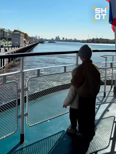 Молодая жена Евгения Петросяна потратила миллион рублей на круиз с детьми