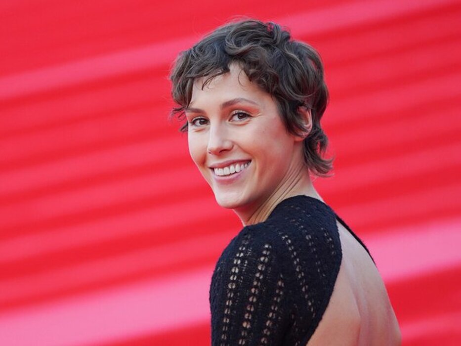 32bf7bfc9475a33c70a17e5e683d0153