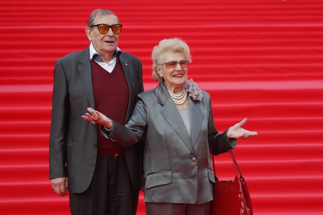 3868fd986e7cbade63a11852a1f2f4d8