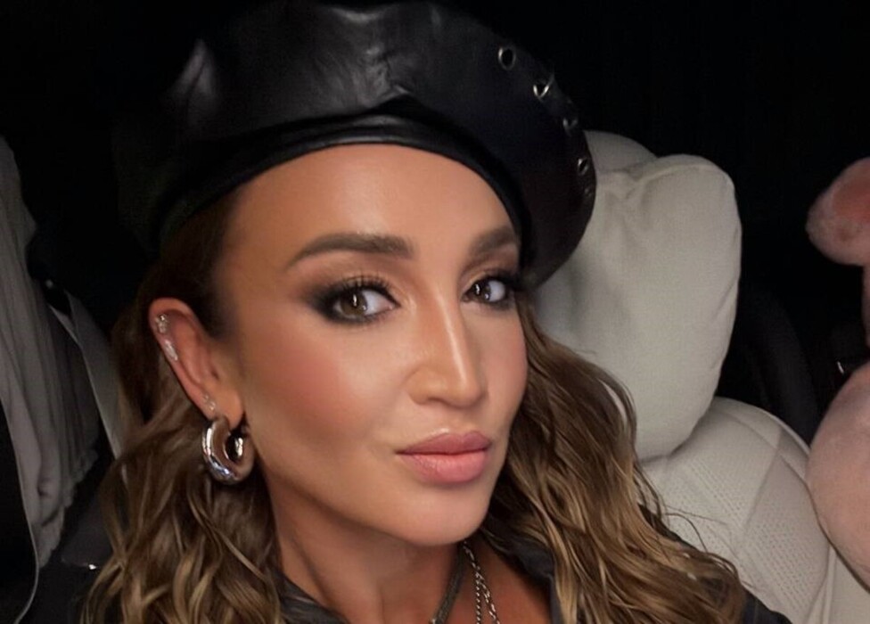 8a93888afb701fe0c2b0be0d56c9fc09