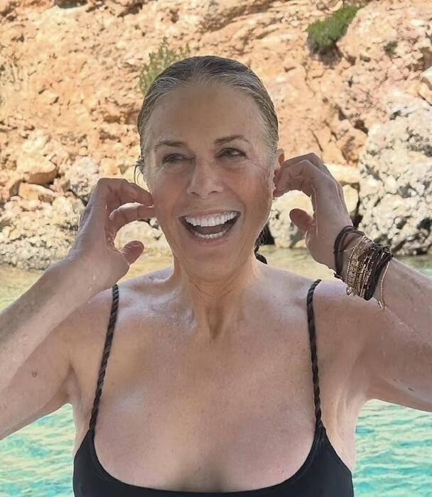 9c64b24bdfcf6624f0f27eca932297ba