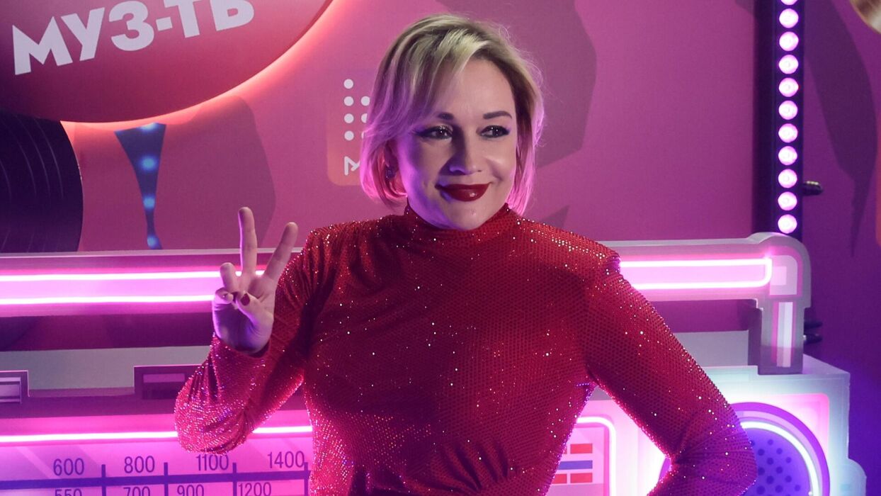 aa952f4dddb0891cf6a3e6e498b8af49-1