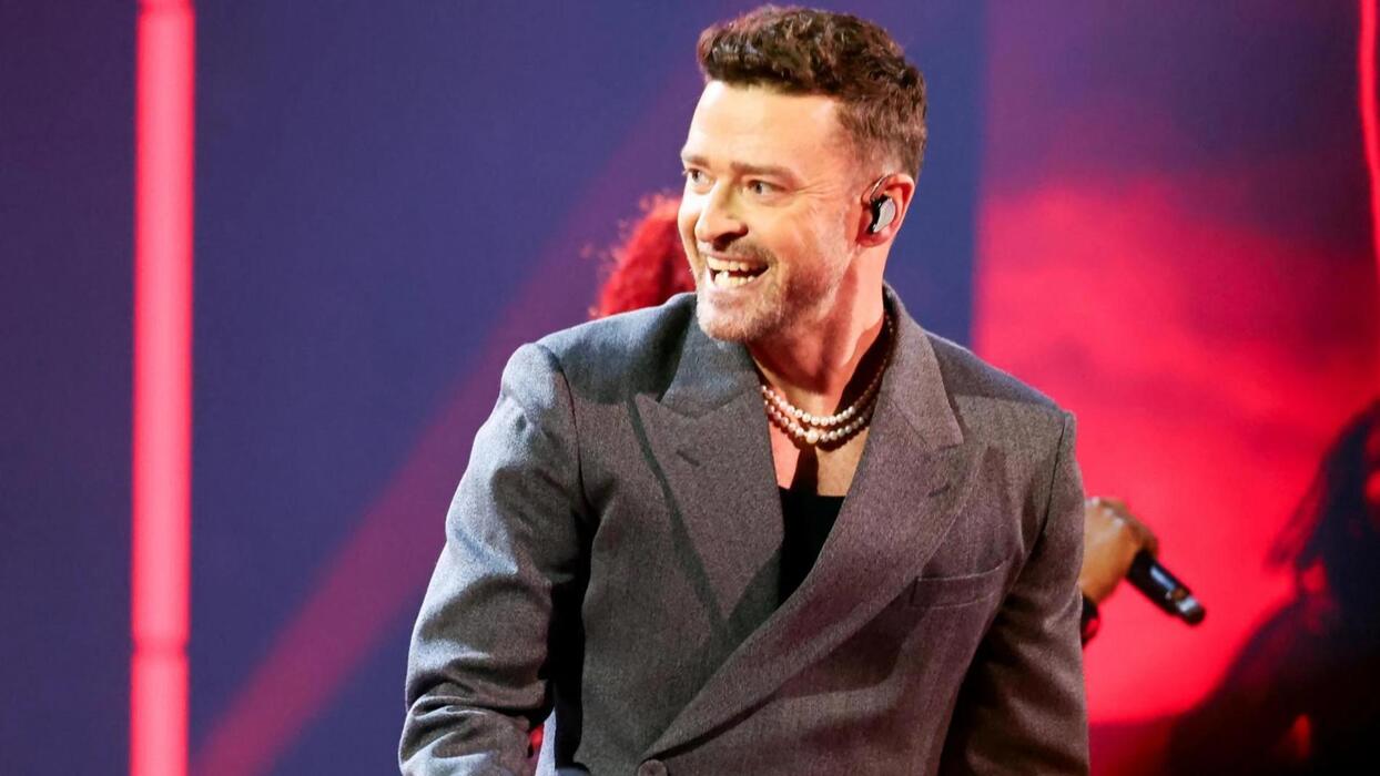 b1f8e8aaa2b3845deeadb8843ab5d49e