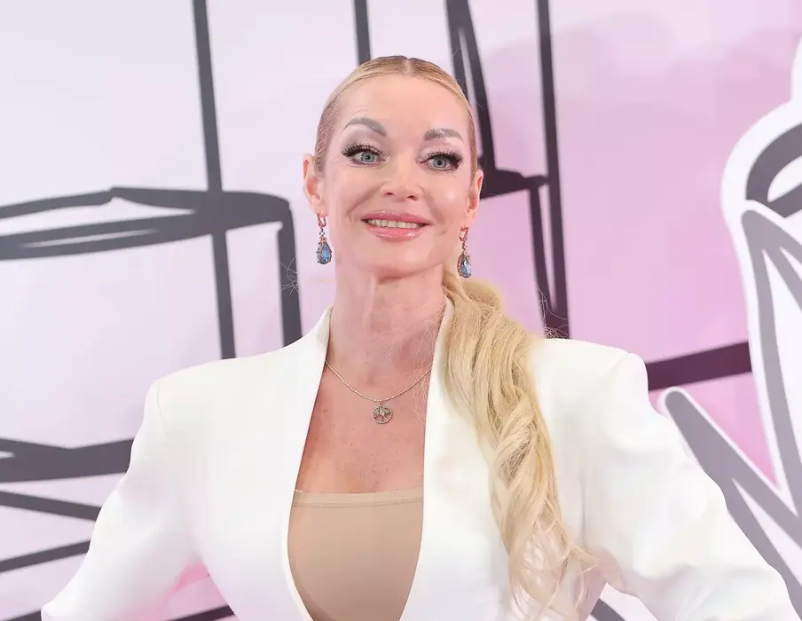 b5b08b60a37e17b24c863c895055caeb-1