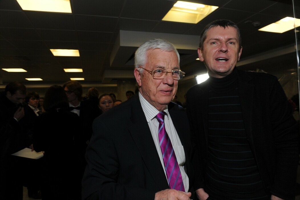 c4ab6bf871bc292b946f2cd11204f52d