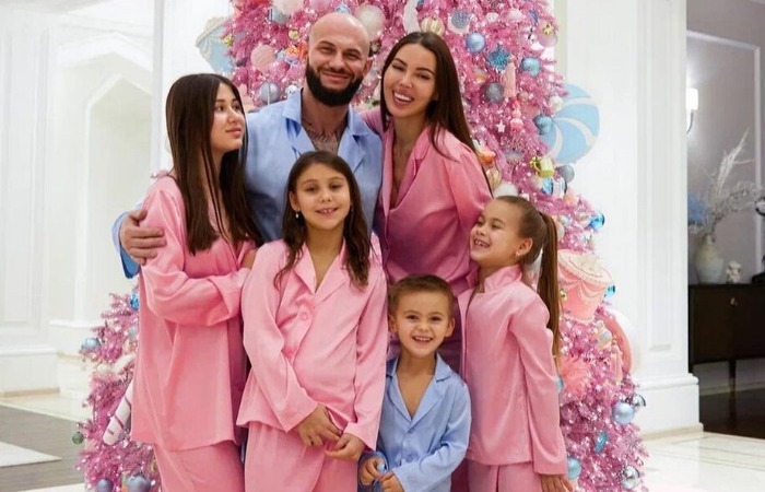 17 лет, 4 детей, миллиарды: почему на самом деле рухнула "идеальная" семья Джигана и Самойловой?