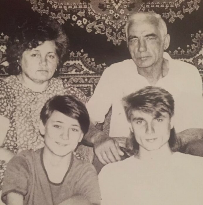 Искала: что нашла и что потеряла Земфира* после отъезда из России