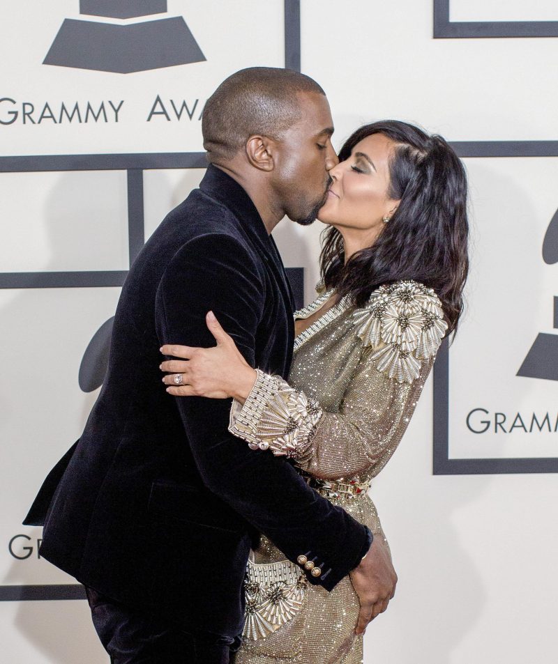 45 лет Ким Кардашьян: пластика, скандалы и миллионы за развод. Что скрывает дива?