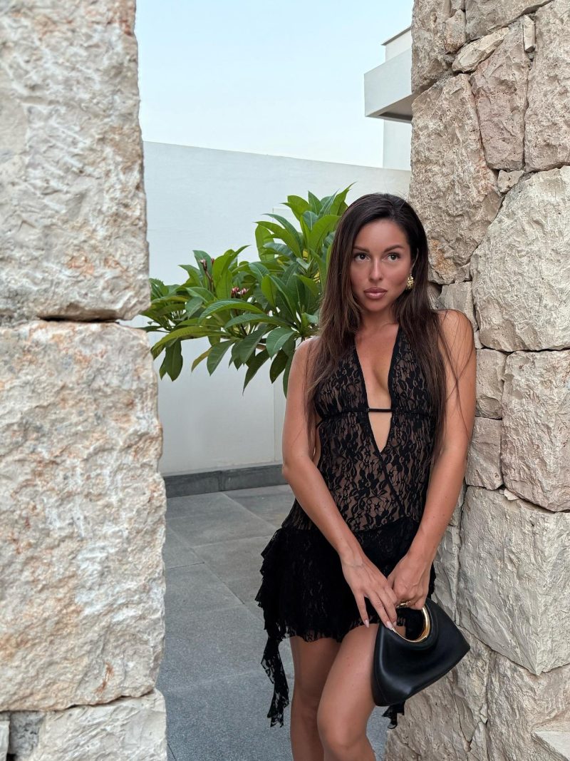 Нюша после развода: тайные свидания и миллионы на брачном контракте