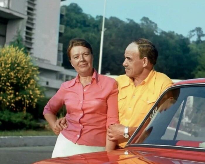 Михаил Глузский встретил молодую Веру Глаголеву в 70 лет — и жена отнеслась к этому с пониманием