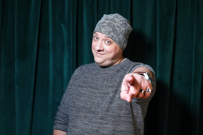 Насмешки в школе, забвение первой любви и возвращение Мухича: как Роман Попов пережил предательство тела