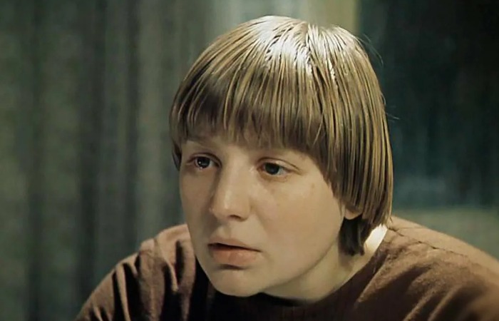 От интерната до предательства, унижения и насмешек над разводом: почему отец Льва Дурова высмеивал свою дочь