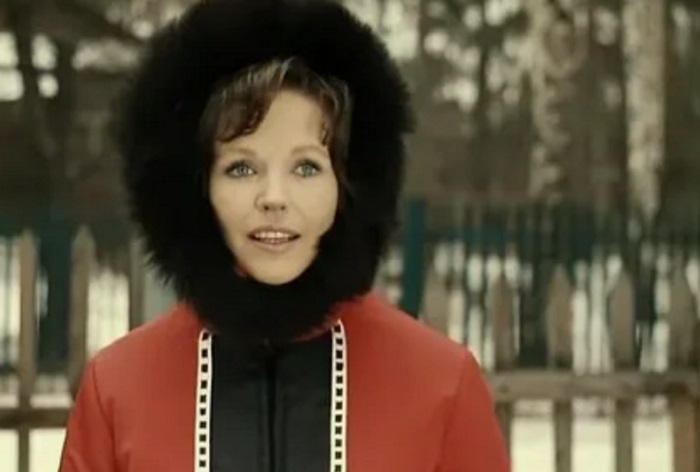 Тайна Людмилы из «Джентльменов удачи»: почему замужняя женщина оказалась с чужими мужчинами на даче