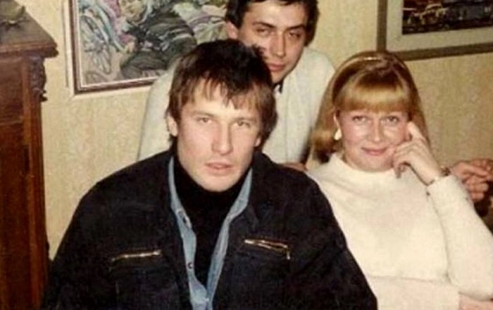 Выгнала мужа из дома: как Гундарева увела супруга у дочери Дурова