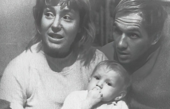 От интерната до предательства, унижения и насмешек над разводом: почему отец Льва Дурова высмеивал свою дочь