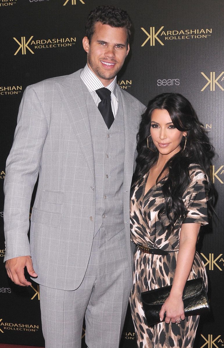 45 лет Ким Кардашьян: пластика, скандалы и миллионы за развод. Что скрывает дива?