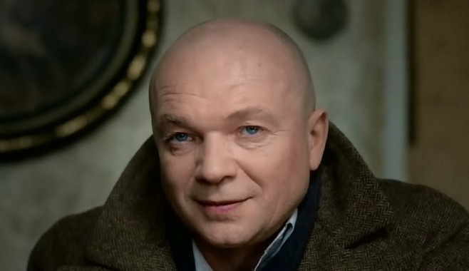 Андрей Смоляков мог стать нейрохирургом, а стал звездой «Мосгаза»