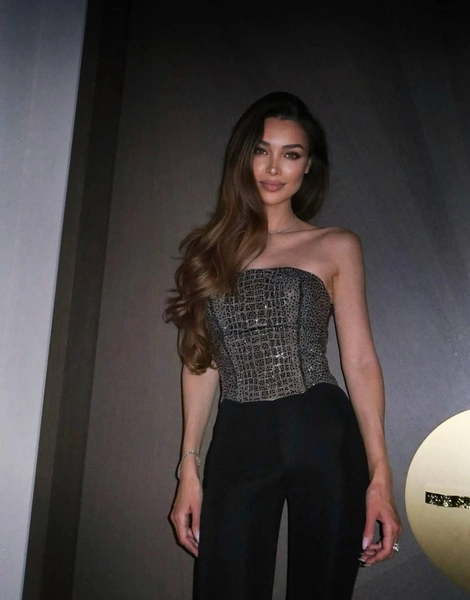 Скандал на теннисных кортах: почему вторая ракетка мира Янник Синнер разорвал отношения с Анной Калинской ради другой модели