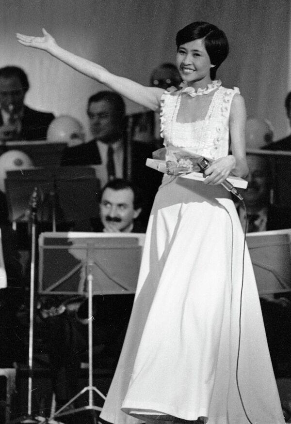 Трагедия и триумф: как Рымбаева потеряла мужа, но нашла силы для четверых детей