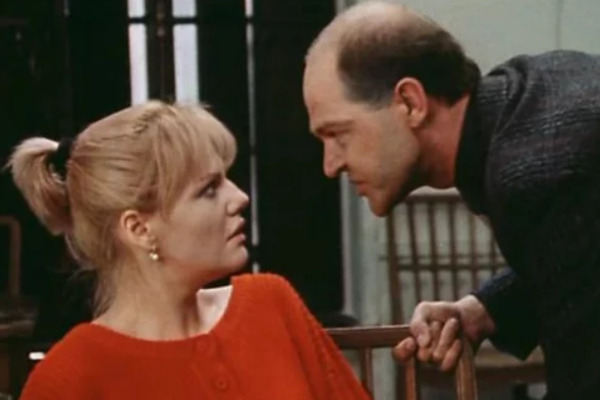 Забвение после славы: почему народный артист ушёл так скромно?