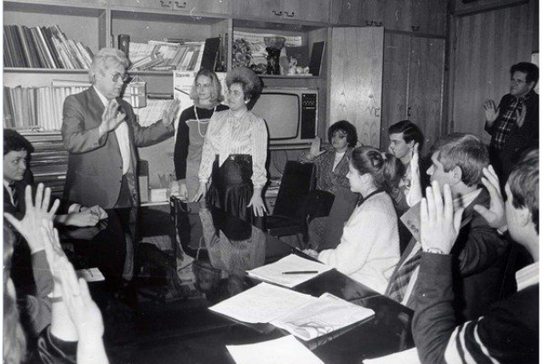 Тайны целителей СССР: кто нажился на их славе?