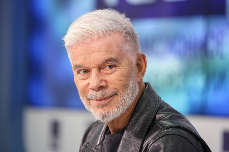 Газманов: «пенсионные» деньги отдал мошеннику, а теперь сальто под запретом?